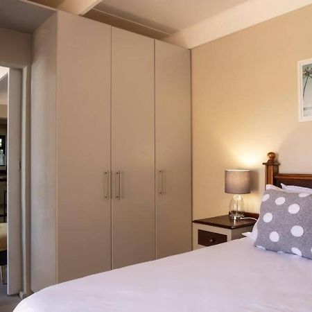 Mill Park Garden Cottage Порт Елизабет Екстериор снимка